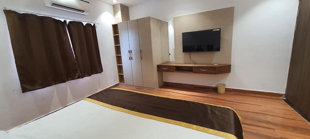 Hotel Citrus Lucknow Luaran gambar